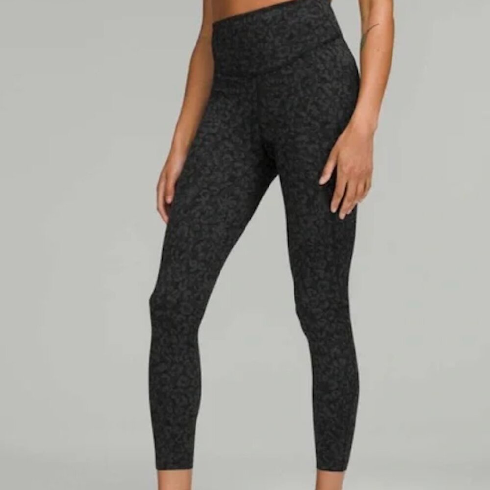 Lululemon Base Pace Tights 25"
